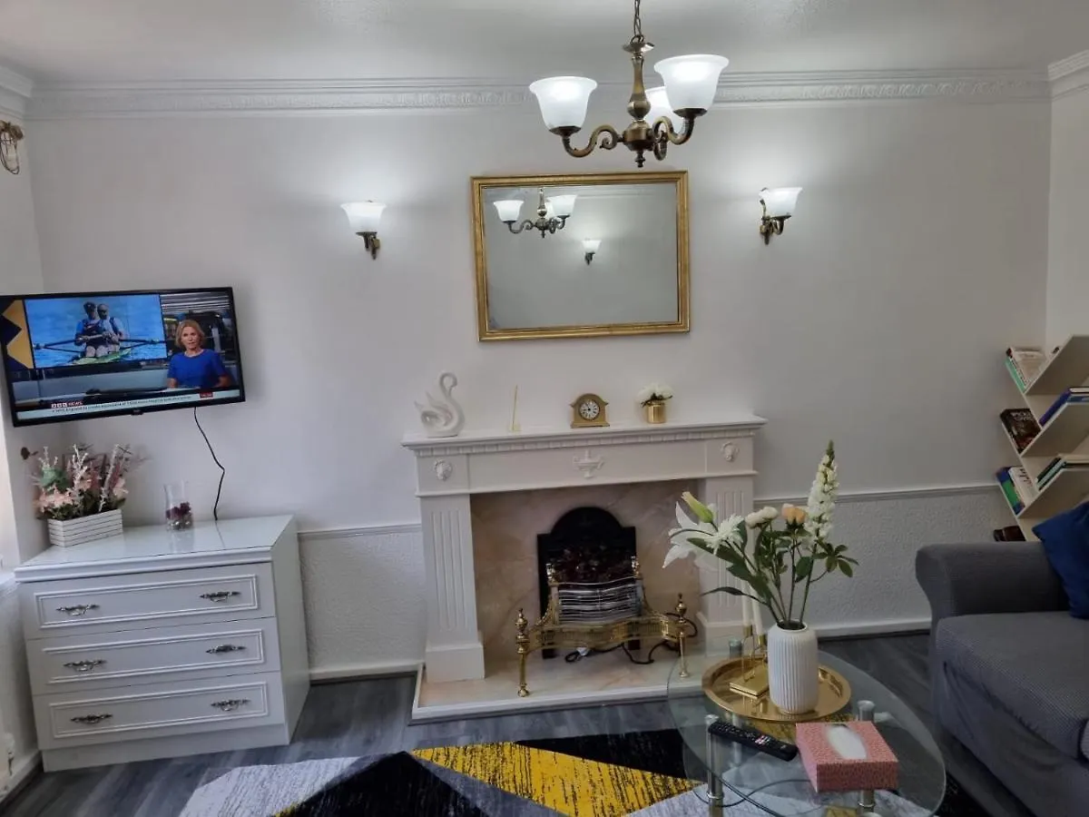 Centrally Located W/ Free Parking & Smart Tv Leeds  0*, Leeds (West Yorkshire) United Kingdom